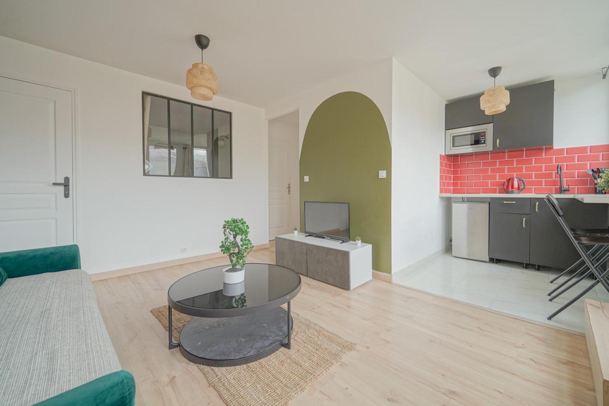 Complete 1Br With Balcony Only 5 Min. On Foot To Metro By Doorman Lägenhet Saint-Ouen  Exteriör bild