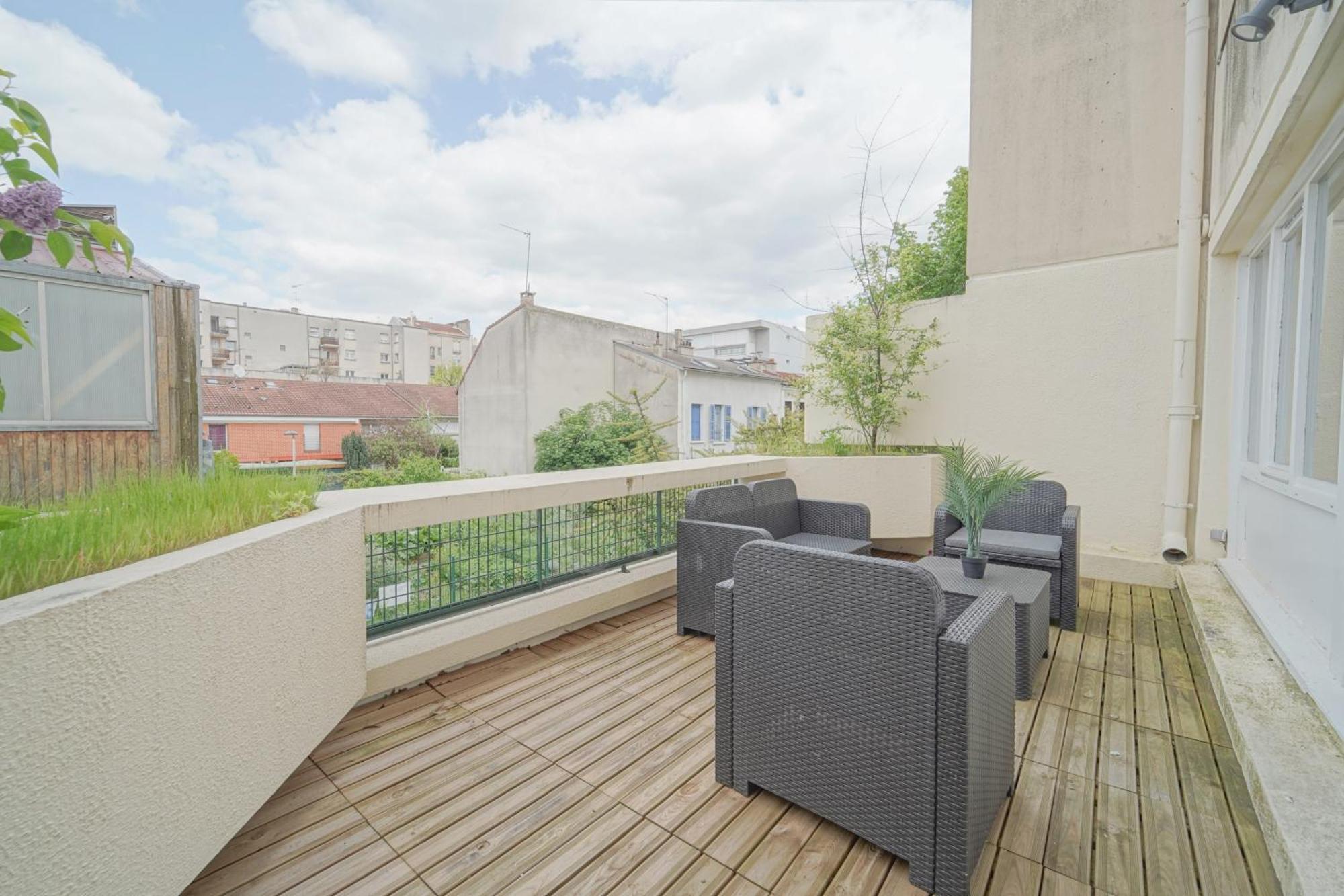 Complete 1Br With Balcony Only 5 Min. On Foot To Metro By Doorman Lägenhet Saint-Ouen  Exteriör bild